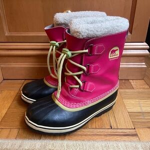 Sorel pink Caribou / Yoot Pack insulated snow boots size 5 NWOT